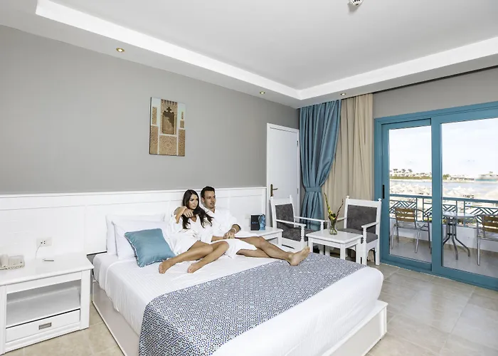 Üdülőközpont Sunrise Garden 5*