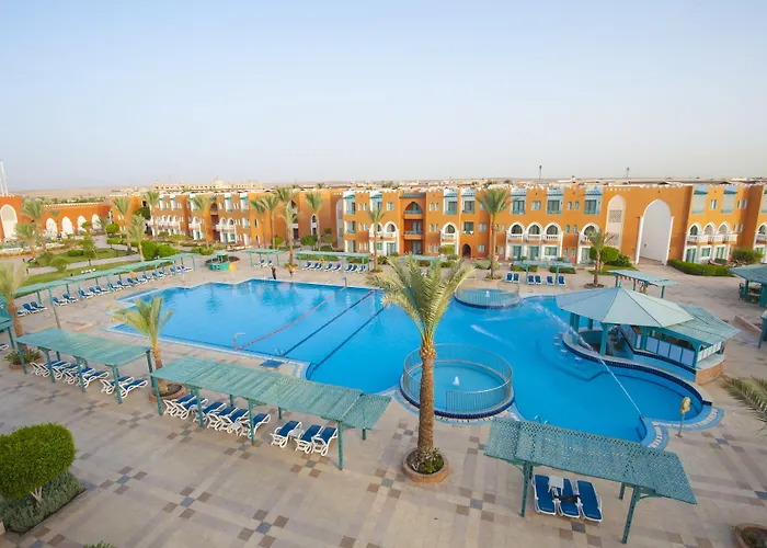 Üdülőközpont Sunrise Garden 5*