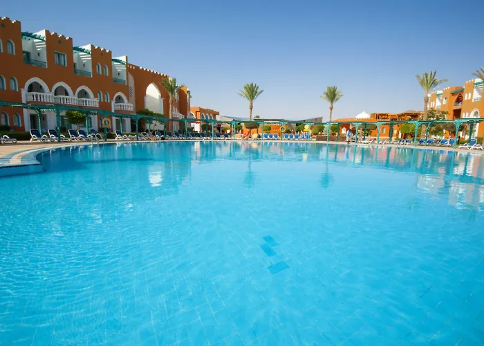 Üdülőközpont Sunrise Garden 5*